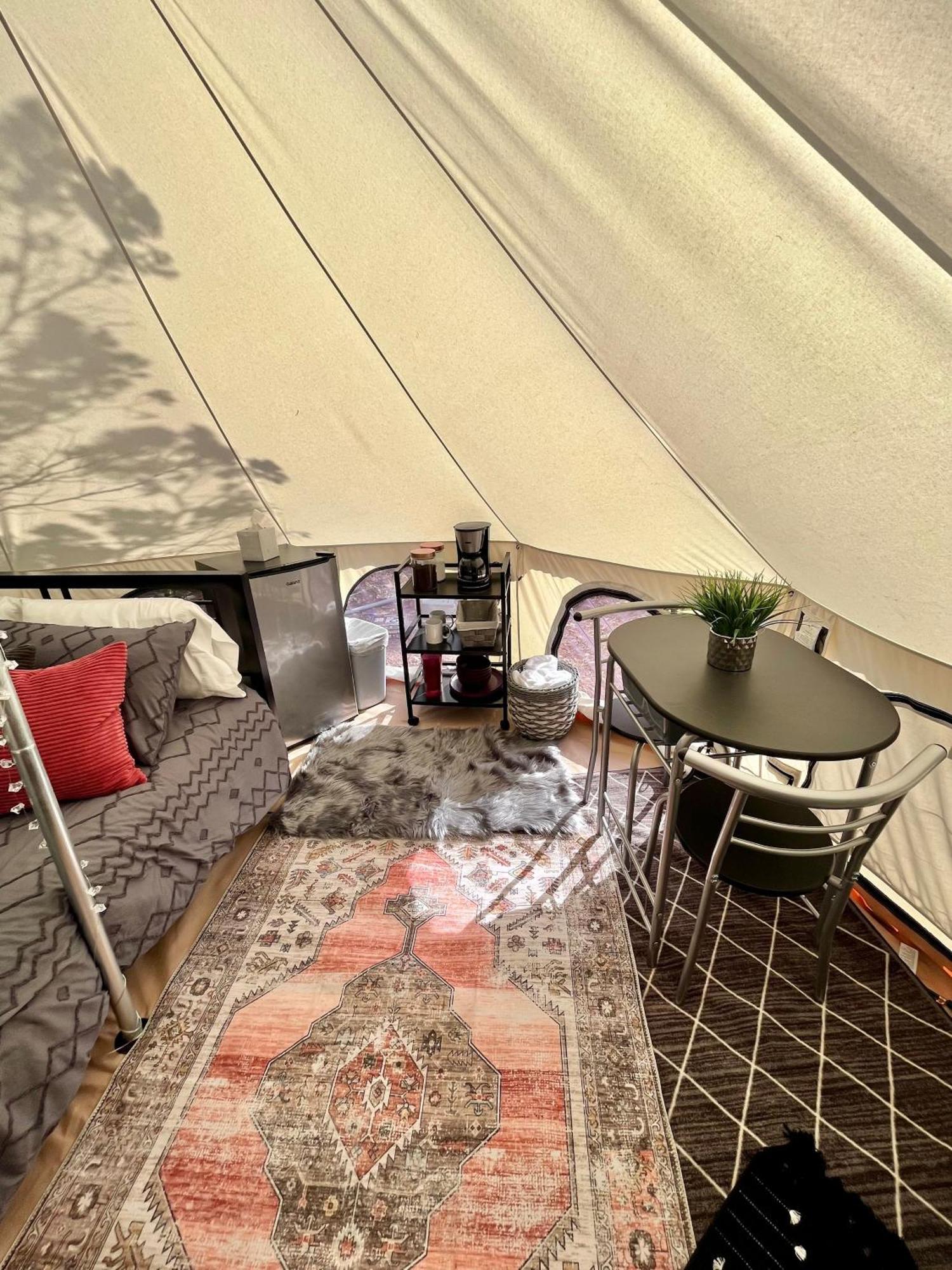 The Juniper Ranch And Retreat Luxury tent Canyon Lake