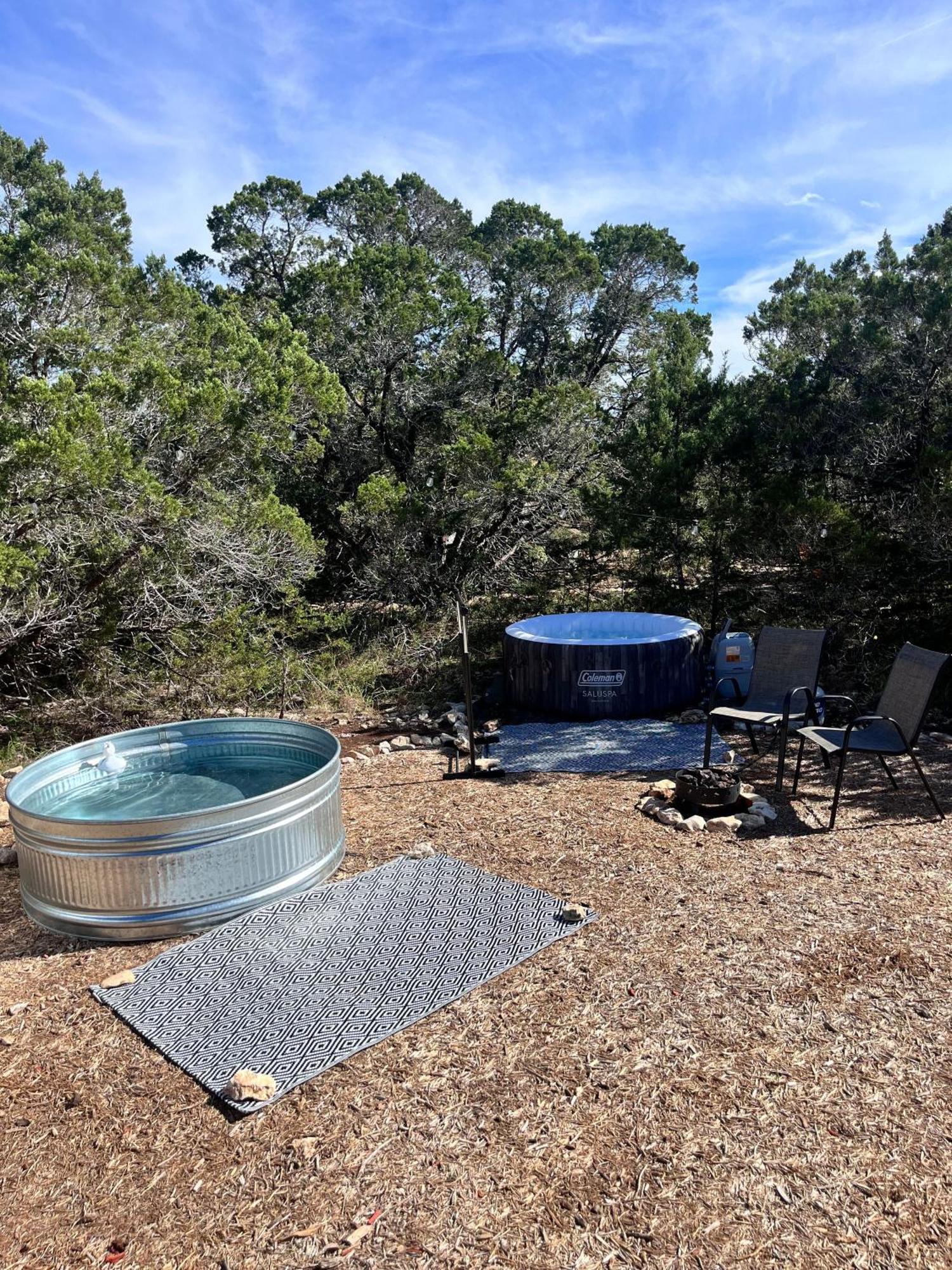 Luxury tent The Juniper Ranch And Retreat *